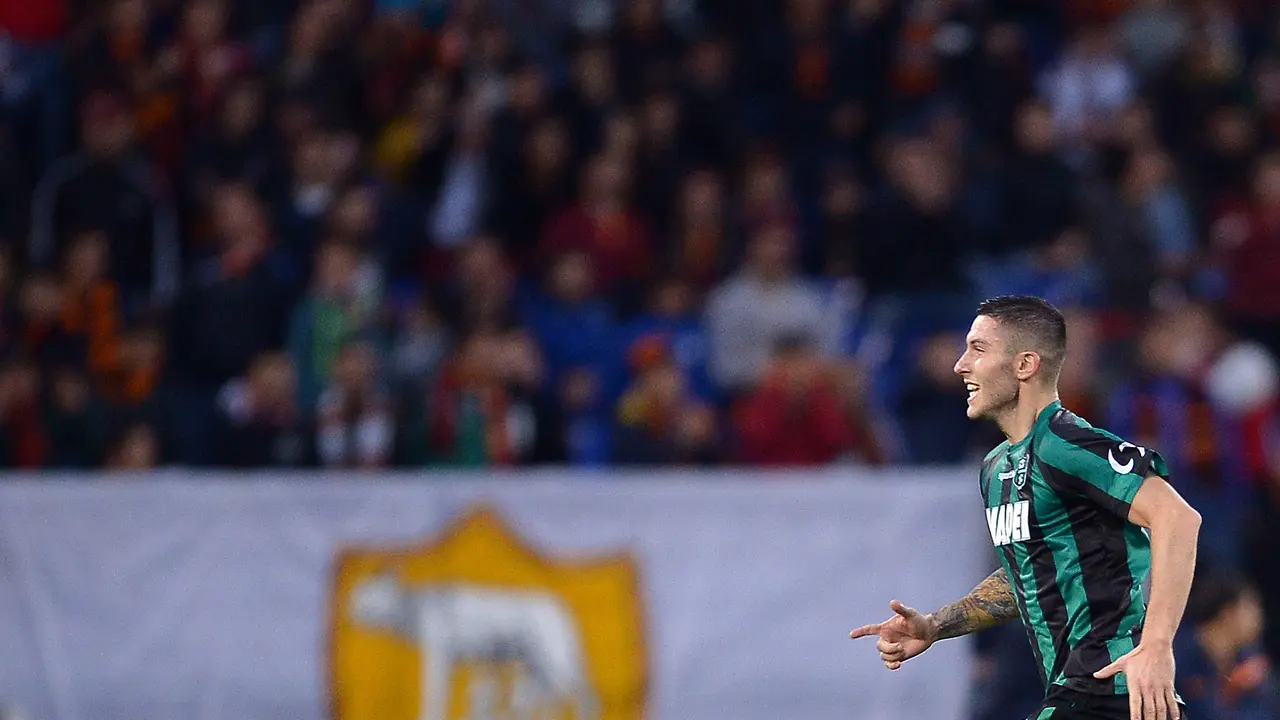 Striker Sassuolo, Domenico Berardi, jadi buruan AS Roma.