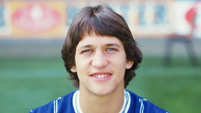 Foto: 5 Pemain yang Menjadi Top Skor di Liga Inggris dengan Lebih Dari 1 Klub, Gary Lineker Melakukannya Dengan 3 Klub Berbeda