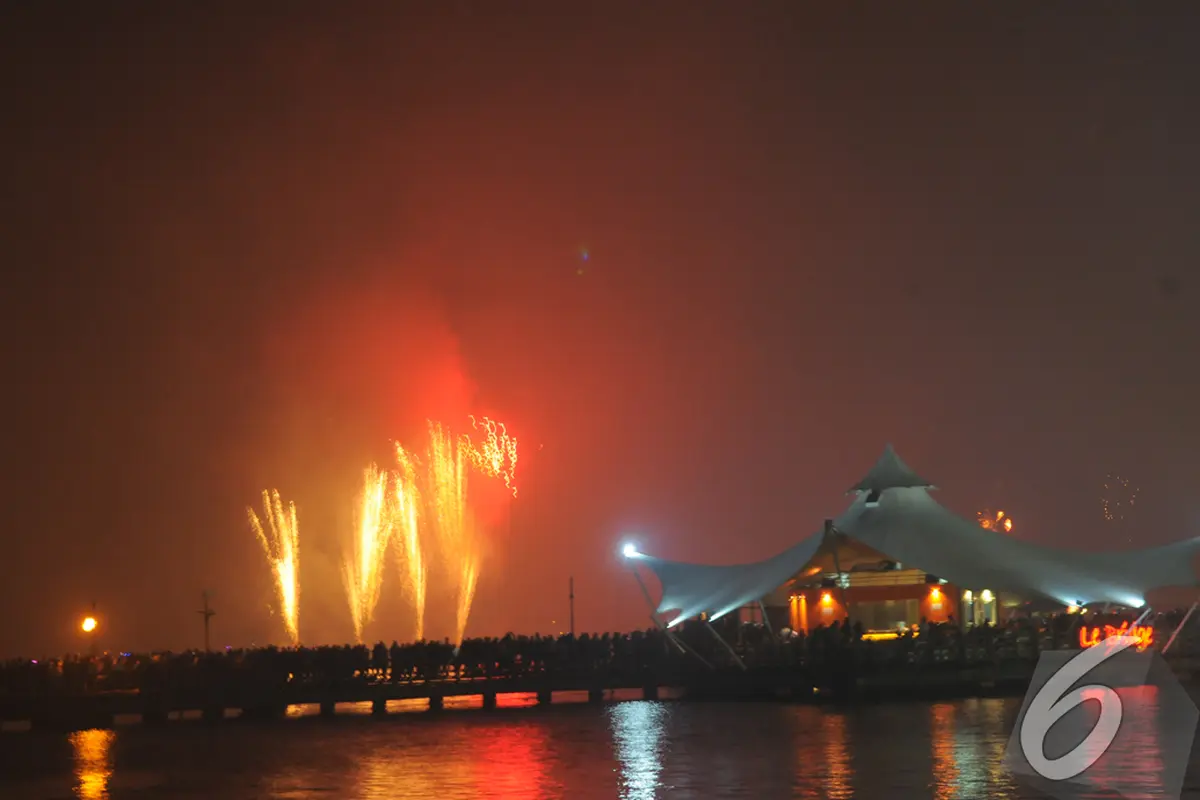 Kemeriahan Malam Tahun Baru di Ancol