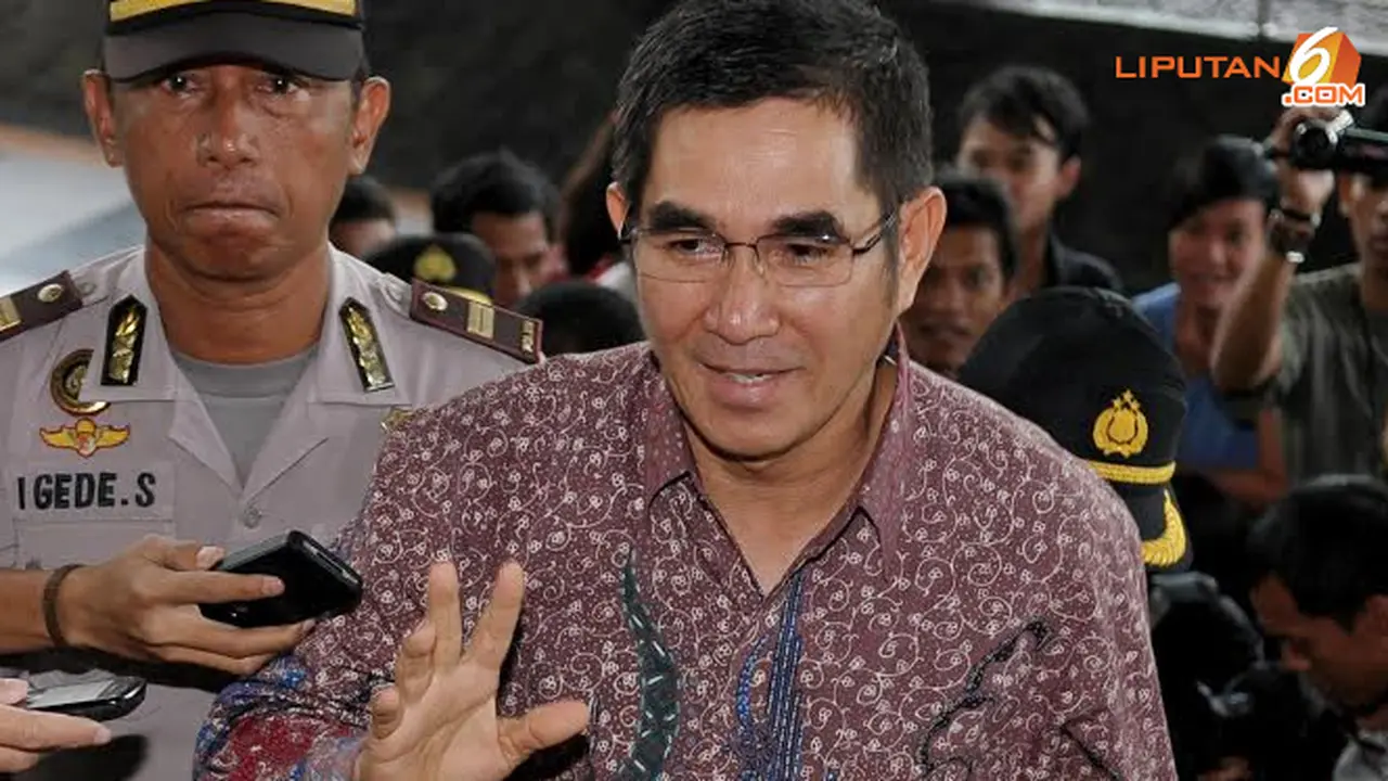 ketua-mk-131212b.jpg