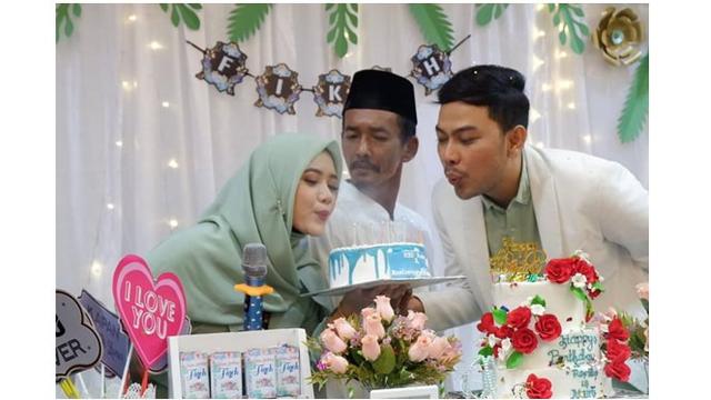Dikabarkan Menikah Siri Ini 7 Momen Kebersamaan Fikoh Lida Dan Fomal Hot Liputan6 Com