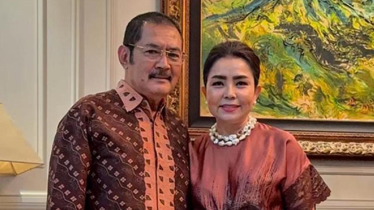 Potret Mayangsari Hadiri Dinner Acara Keluarga/Instagram/@mayangsariofficialchannel