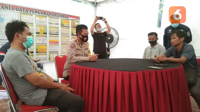 AJI Palu dan IJTI Sulteng saat berdialog dengan pihak Polda Sulteng