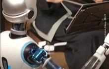 VIDEO: Robot Canggih Ini Piawai Pimpin Orkestra, Begini Aksinya