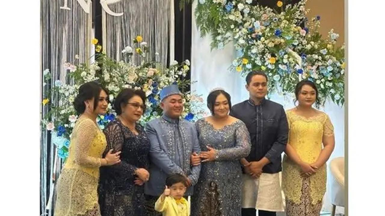 6 Potret Nathalie Holscher di PernikahanSangAdik, Memukau Pakai Kebaya Kuning