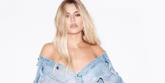 Khloe Kardashian kini mulai lebih sering terbuka mengenai kehidupannya yang baru bersama dengan sang anak, True Thompson. (instagram/khloekardashian)