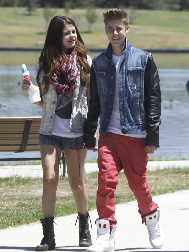 [Bintang] Selena Gomez - Justin Bieber