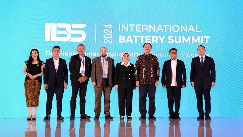 Menteri Koordinator Bidang Kemaritiman dan Investasi Luhut Binsar Pandjaitan menghadiri International Battery Summit 2024, Senin (29/7/2024). (Foto: Kemenkomarves)