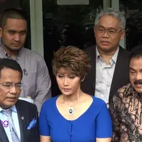 Inul Daratista dan pengacara bernama Andar Situmorang kembali berseteru di jalur hukum. Andar menyebut Anak Inul dengan Adam Suseno sebenarnya adalah hasil perselingkuhan sang biduan.