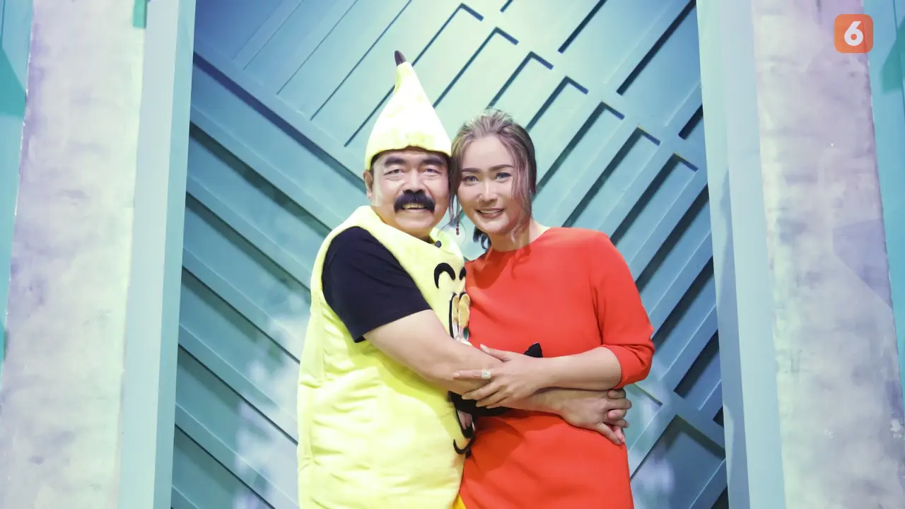 [Fimela] Inul Daratista dan Adam Suseno