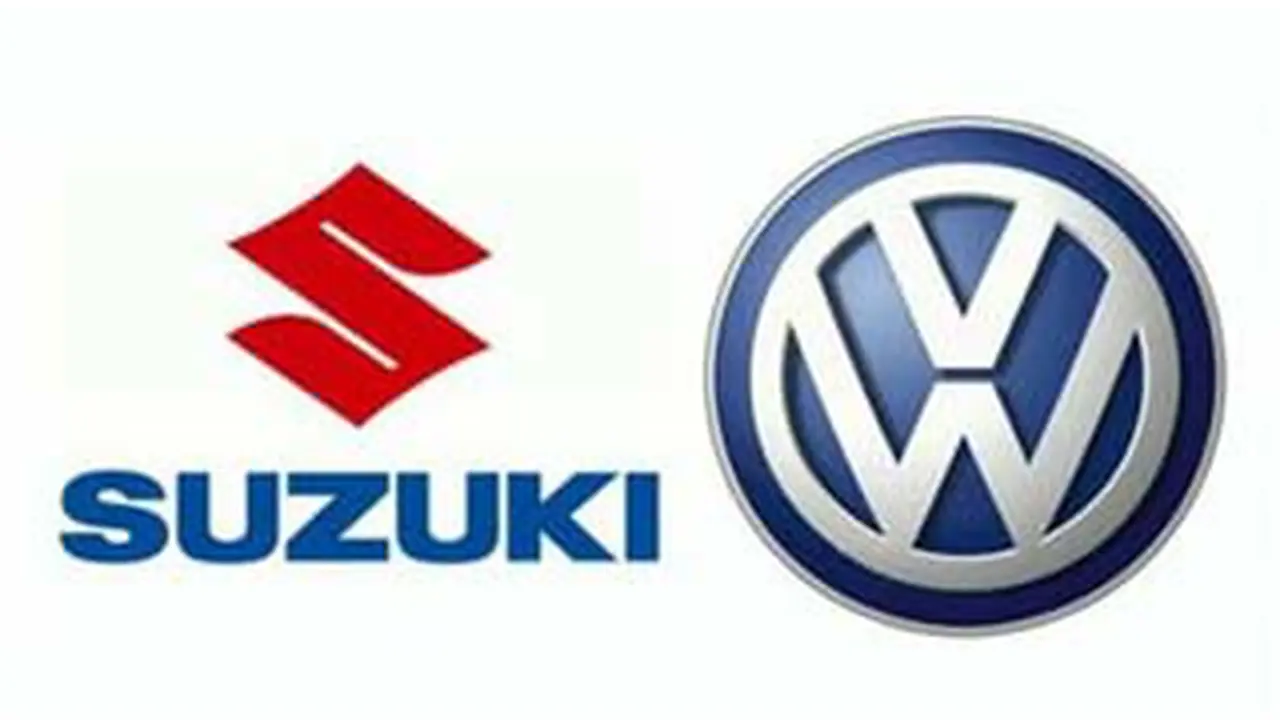 111015bsuzuki-vw.jpg
