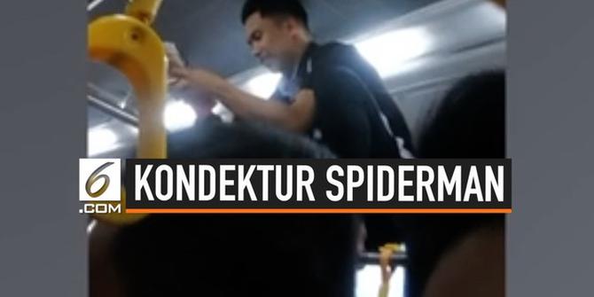 VIDEO: Aksi Kondektur Bus Bergelantungan Seperti Spiderman