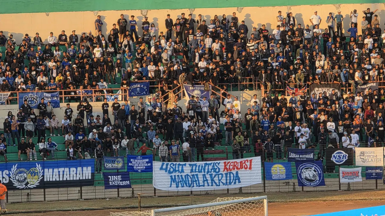 Suporter PSIM Yogyakarta