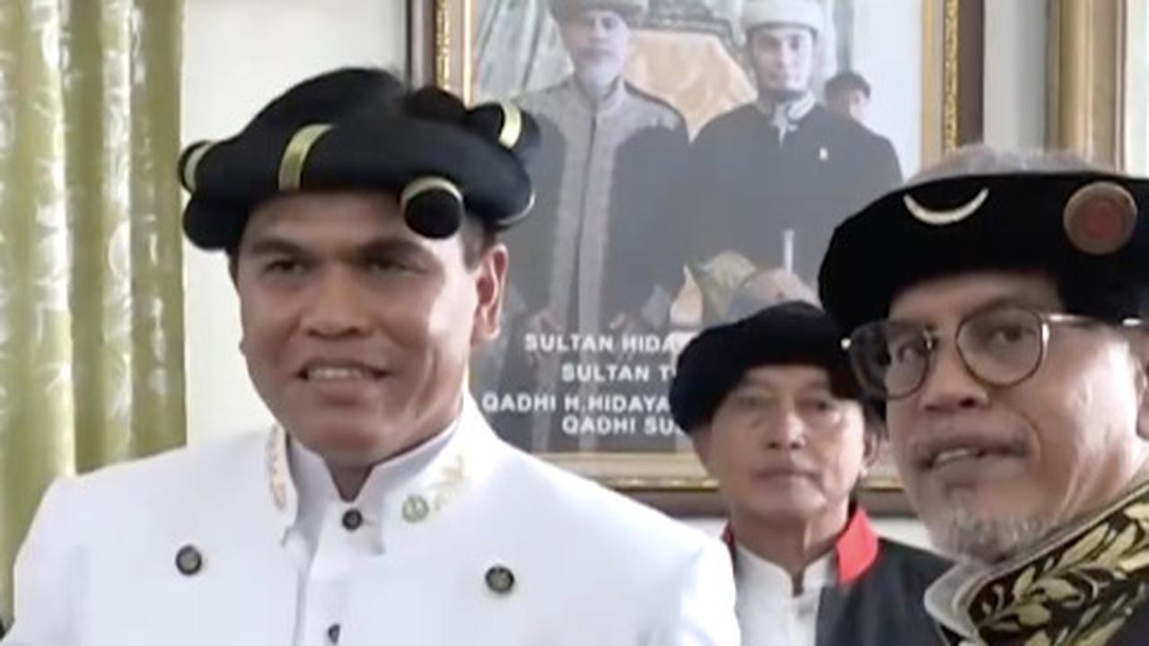Kasal Muhammad Ali Dapat Gelar Kehormatan dari Kesultanan Ternate, Punya Arti yang Dahsyat