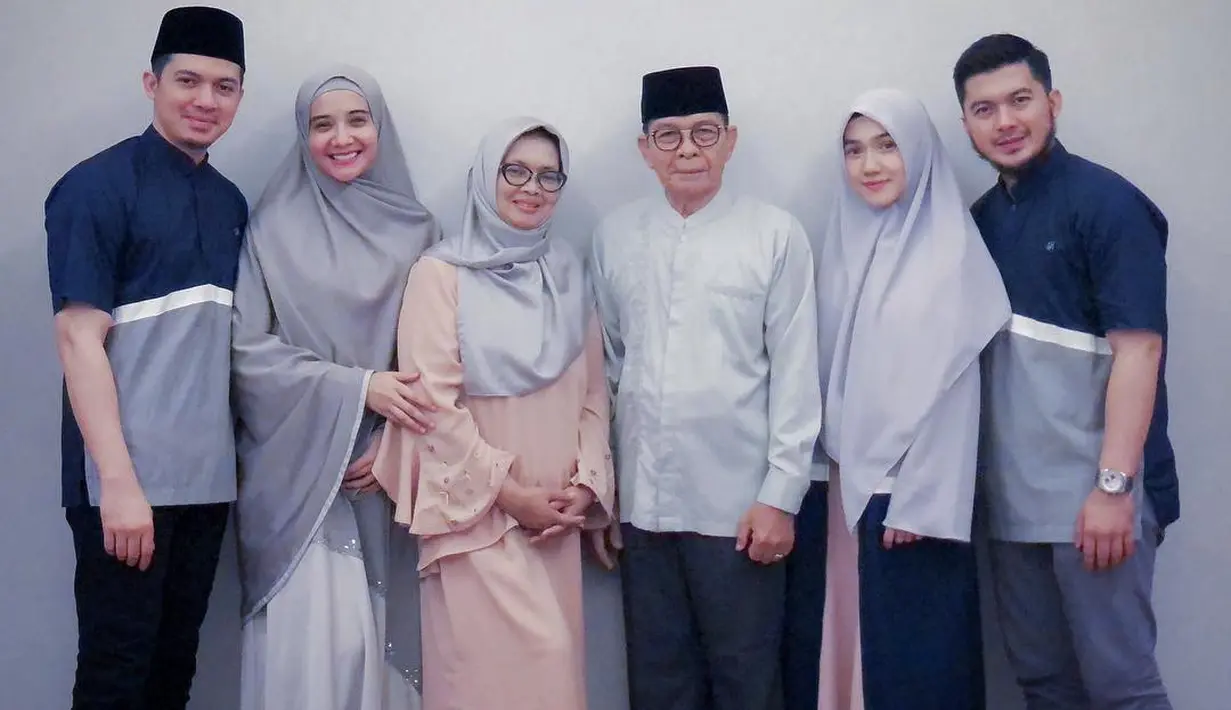 Momen Kenangan Irwansyah dan Sang Papa. (Sumber: Instagram.com/irwansyah_15)