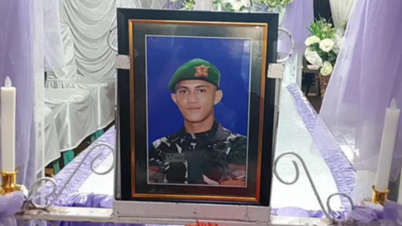 VIDEO: Pesan Ibu Angkat saat Rumah Didatangi Senior Jemput Prada Lucky "Jangan Dipukul Lagi Anak Mama"