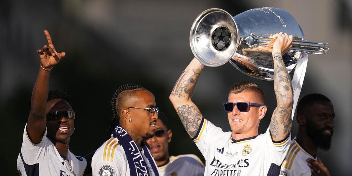 Toni Kroos Kritik Ballon d'Or: Penghargaan Gak Penting!