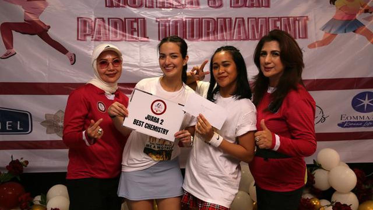Potret Nia Ramadhani Kali Pertama Ikut Turnamen Padel, Terhibur Raih Juara 2 Kategori Best Chemistry
