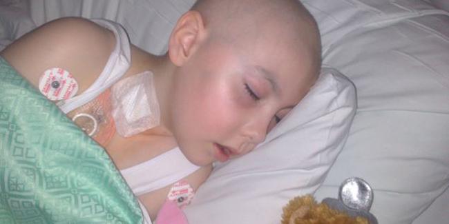 Lauryn tertidur usai kemoterapi | (c) Wales News