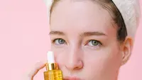 4 Rekomendasi Face Oil dengan Formula Anti-Aging untuk Optimalkan Perawatan Kulit di Usia 40-an