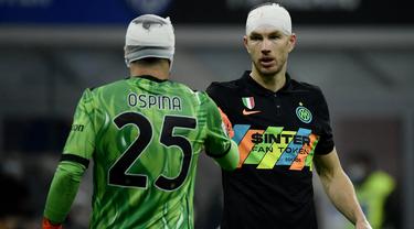 Foto: Duel Sengit, Inter Milan Akhiri Catatan Unbeaten Napoli