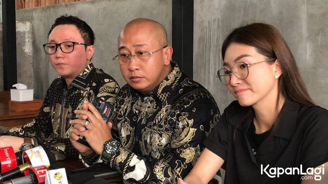 Chris Sam Siwu menegaskan bahwa selama menjadi kuasa hukum Sarwendah, ia tidak pernah mendengar kliennya mengucapkan kata-kata buruk tentang Ruben Onsu, yang menunjukkan bahwa hubungan mereka sebagai suami istri masih baik-baik saja.