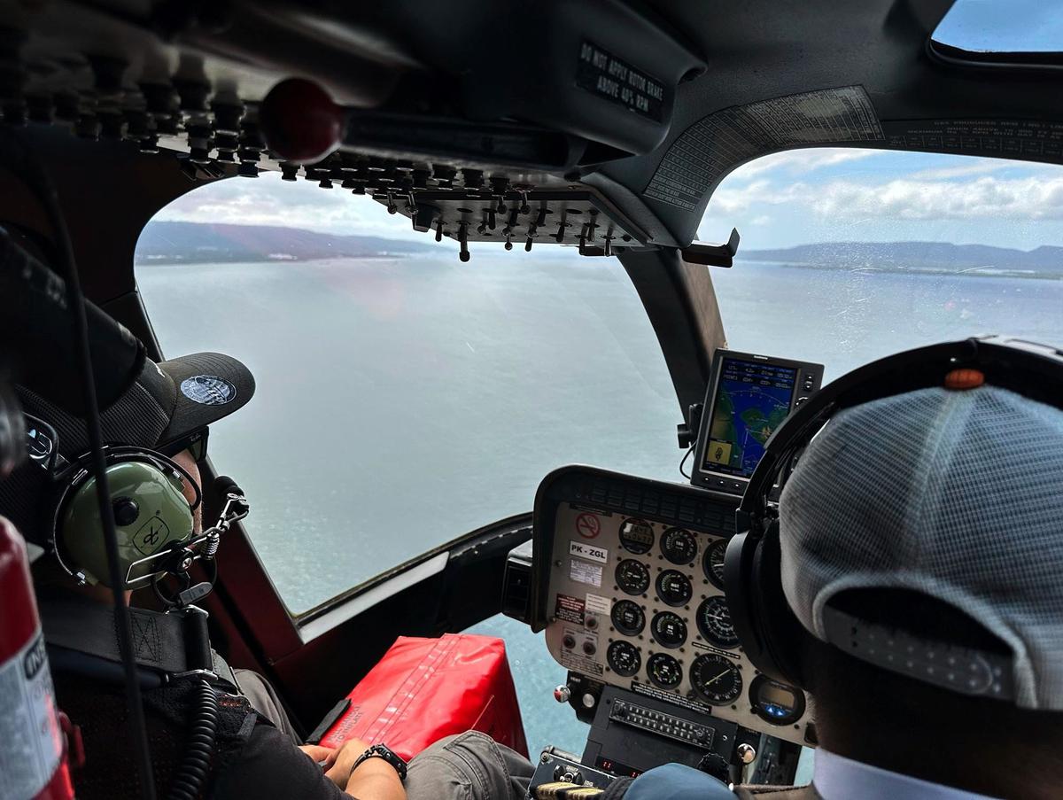 FOTO: Hari Ketiga Pencarian, Tim SAR Sisir Laut Cari 29 Korban KMP Tunu Pratama Jaya