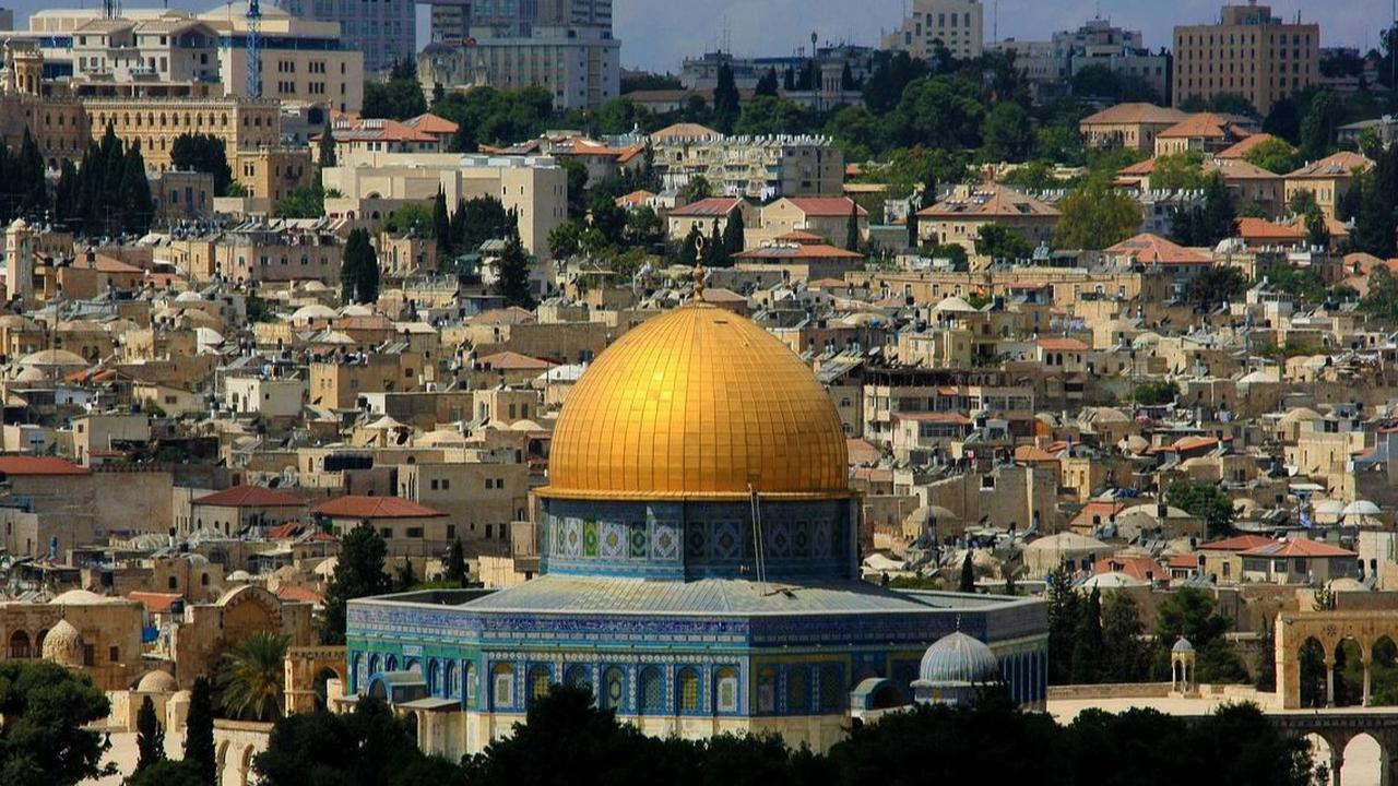 Puisi Tentang Palestina: Rindu Negeri Palestina