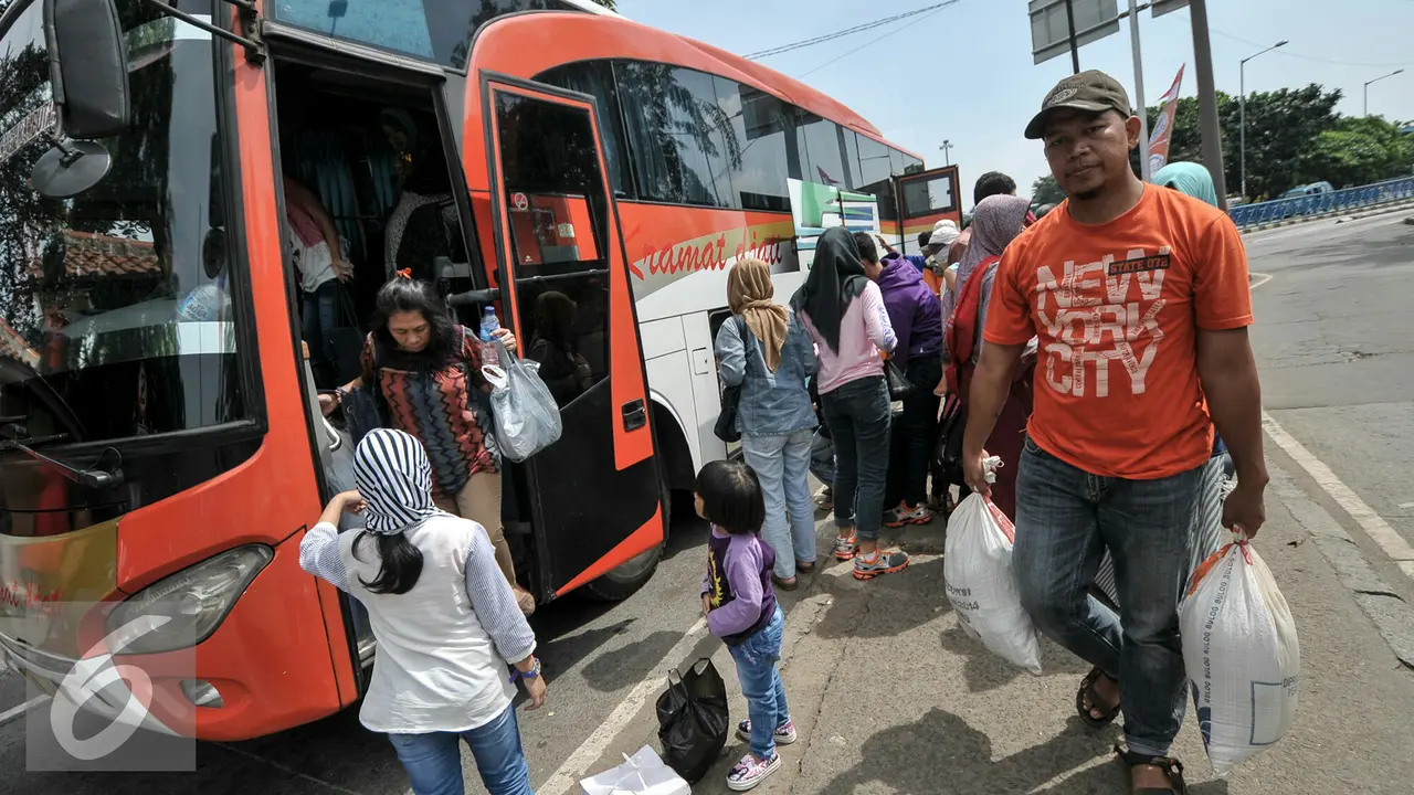 20160709-Pemudik-Jakarta-YR