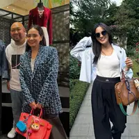 Jadi tren, lihat di sini beda gaya Nagita Slavina dan Ririn Ekawati tenteng tas mewah berhias gantungan gemas.