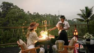 Ilustrasi pasangan berbulan madu. (dok. K Club Ubud)