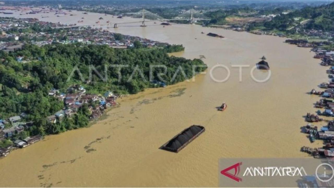 Pemprov Kaltim Siapkan Tambat Kapal Besar di Sungai Mahakam, Dorong Optimalisasi Transportasi Air