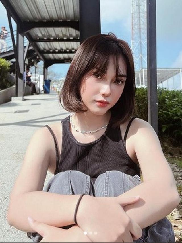 Angie Zelena (Instagram)