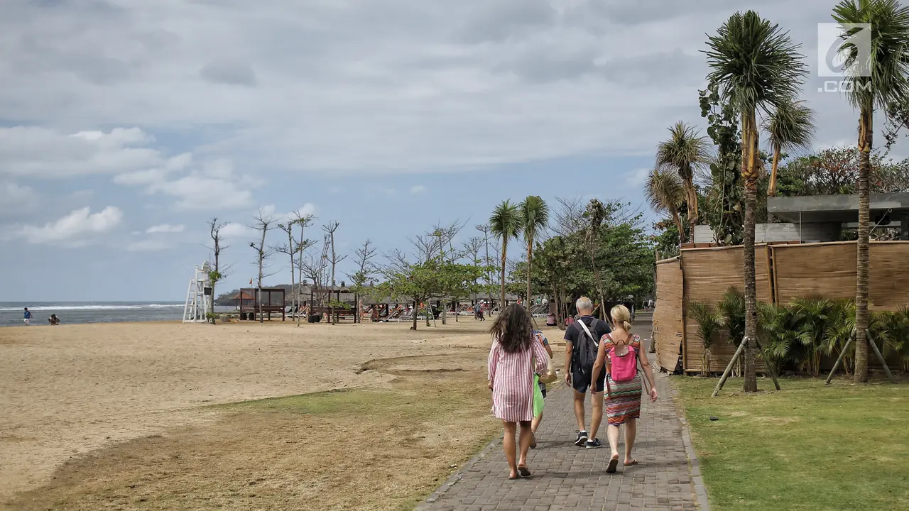 Pantai Nusa Dua Bali