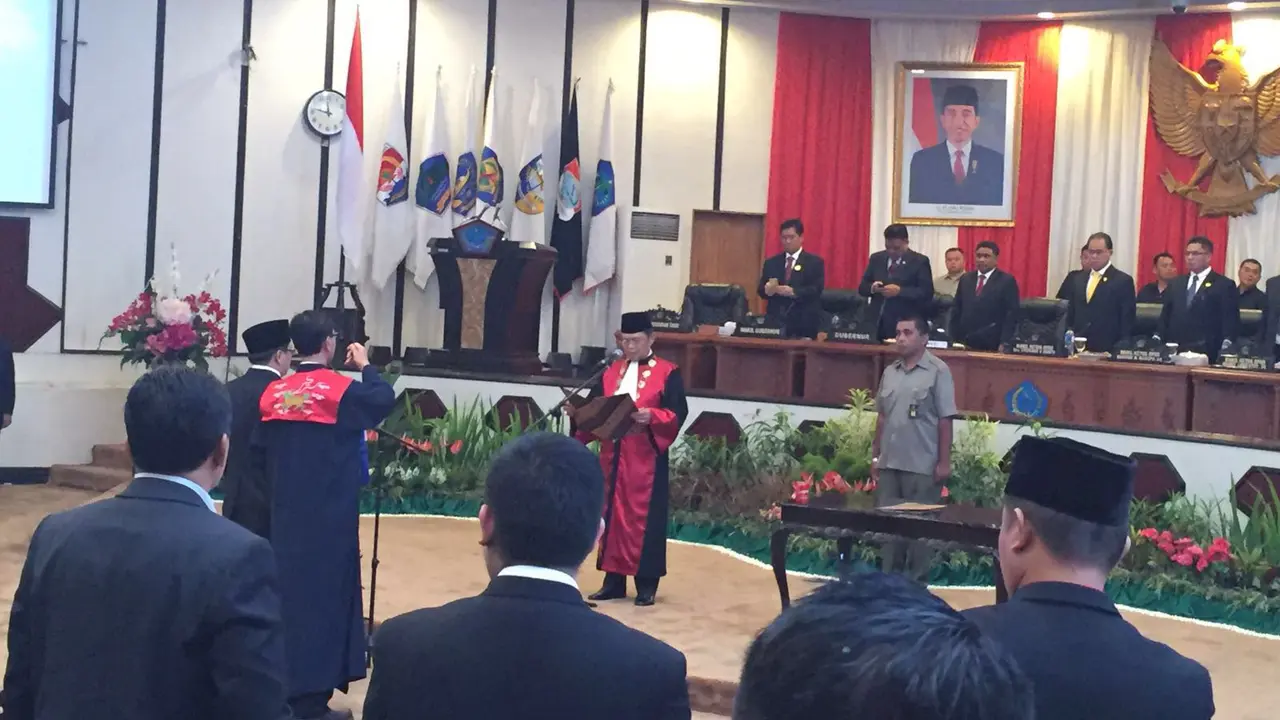 Adat Kong Hu Cu Warnai Pelantikan Ketua DPRD Sulut