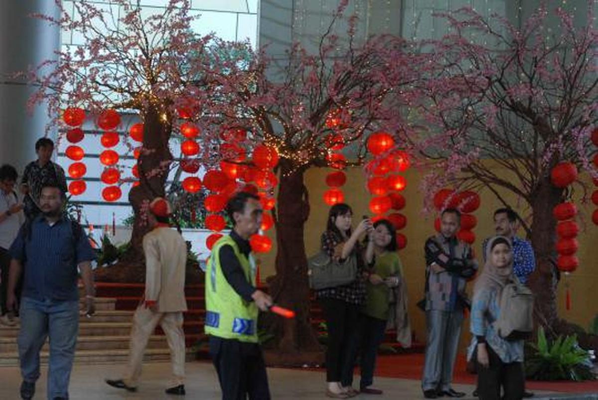 Ornamen khas Imlek menghiasi Mal Grand Indonesia