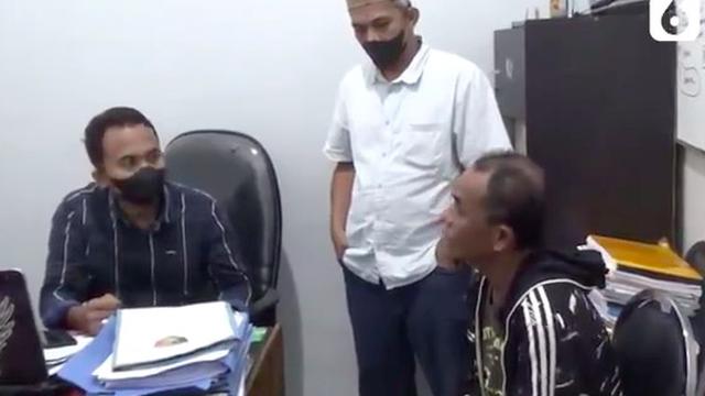 Abdul Rahim, pria yang mengaku menjadi joki vaksin di Kabupaten Pinrang (Video Liputan6.com)