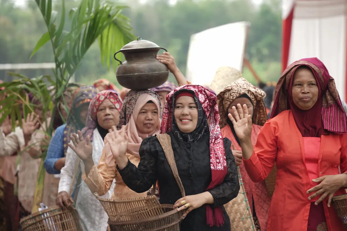 Festival Sidang Balai Panjang Tanah Periuk yang merupakan bagian dari rangkaian Kenduri Swarnabhumi 2024 di Jambi.