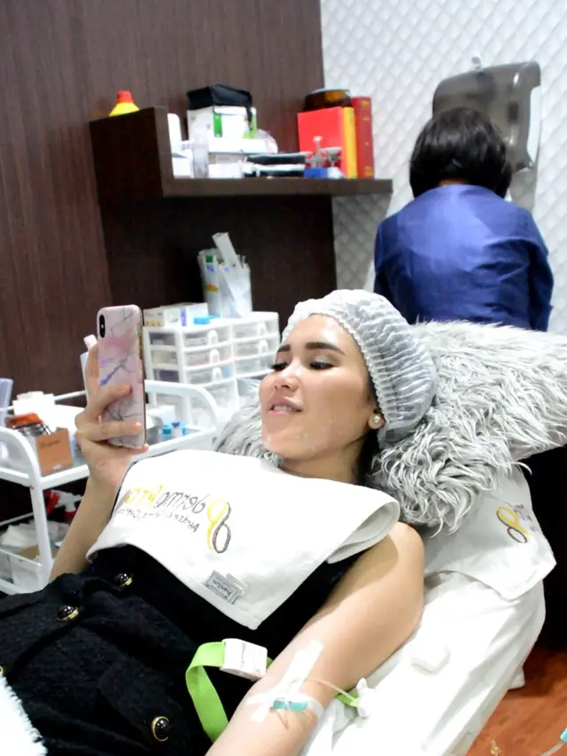 Perawatan Kecantikan Rose Glow