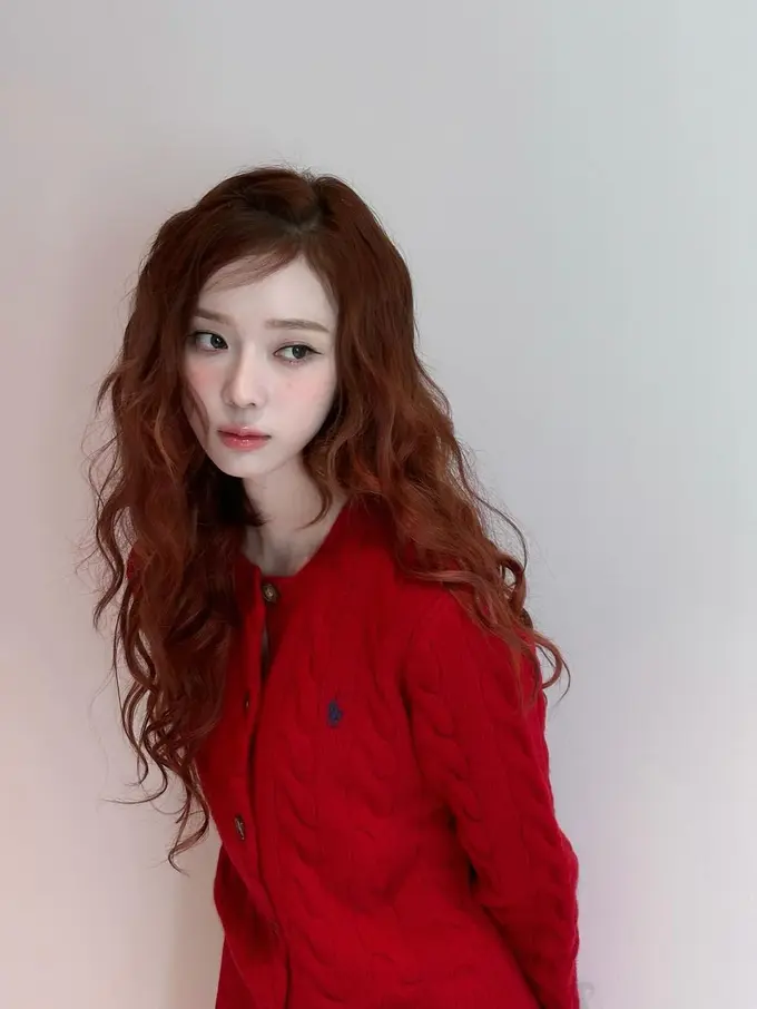 Intip deretan idola KPOP yang memiliki warna rambut Ginger Hair.