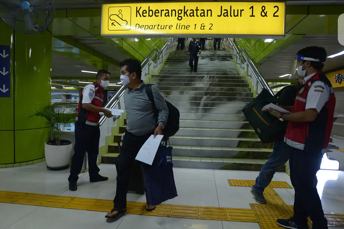 Masuk Jakarta, Penumpang Kereta Luar Biasa Wajib Tunjukkan SIKM