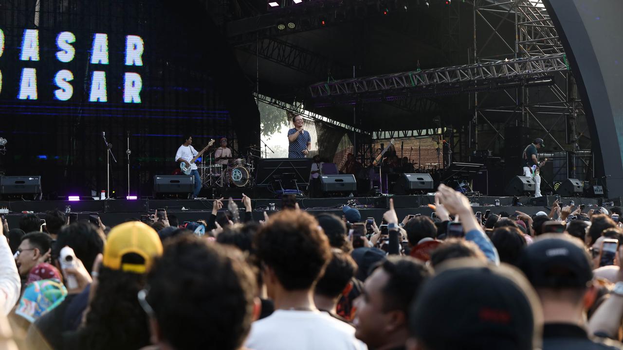 Synchronize Fest Jadi Ajang Reuni, Dua Sahabat dari Depok Luangkan Waktu Nonton Bareng