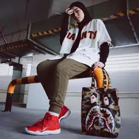 Tampilan sporty seleb ini memang out-of-the-box. (Sumber foto: siviazizah/instagram)