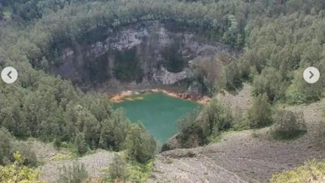Taman Nasional Kelimutu