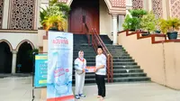 Serah terima AQUVIVA ke pengurus Masjid Jami' Al-Mubarok Tangerang. (Dok. AQUVIVA)