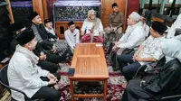 Safari Ramadan ke Ponpes Al-Falah Ploso, Kaesang Disambut Hangat Gus Kautsar
