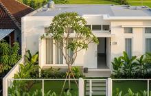 8 Referensi Desain Rumah Kecil Bergaya Modern dengan Flat Roof dan Clean Fasad