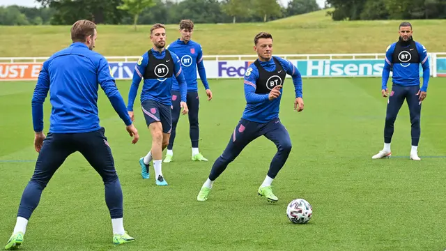 Foto Piala Eropa: Hingga Babak Final, 5 Pemain Simpanan Inggris yang Menjadi Penghangat Bangku Cadanagan Abadi di Euro 2020
