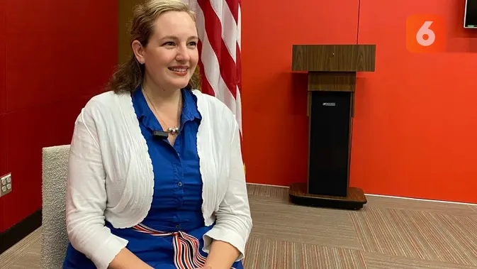 <p>Lewat perannya di senat Amerika Serikat dan partisipasinya dalam YSEALI Professional Fellowship, Kelda juga menilai bahwa saat ini sudah ada banyak pembuat kebijakan Indonesia yang bekerja untuk mencapai tujuan itu (Liputan6.com/Teddy Tri Setio Berty).</p>
