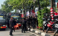 Gedung Kemenhub Dijaga Brimob Jelang Demo Ojol 17 September Hari Ini